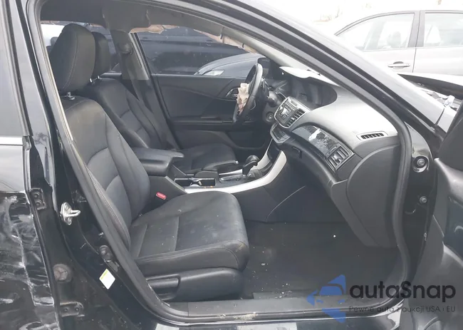 1HGCR2F50EA100832: 43987768