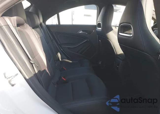 WDDSJ4EB7KN743872: 43987784