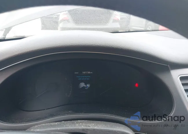 KMHGC4DD8DU246508: 43987795