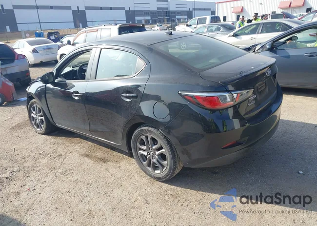 3MYDLBYV7KY509128: 43987847