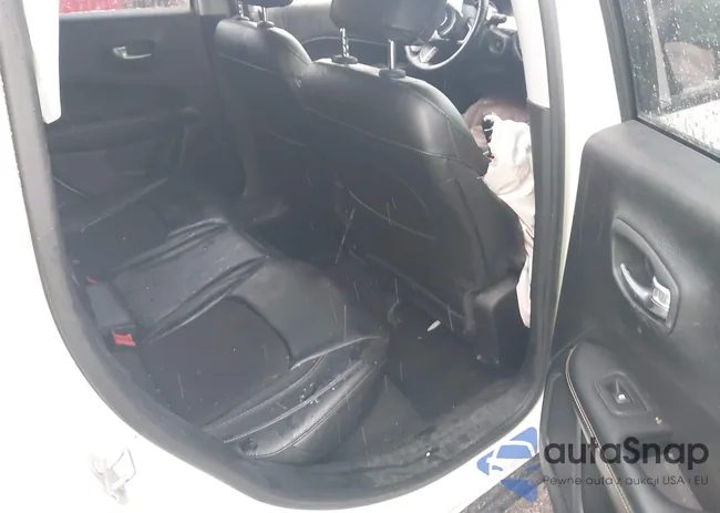 3C4NJDBB9JT366309: 43987849