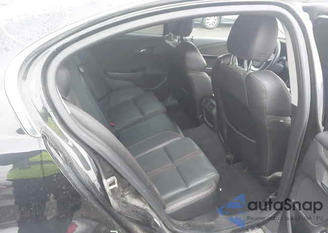 6G3F15RW4EL931380: 43987885