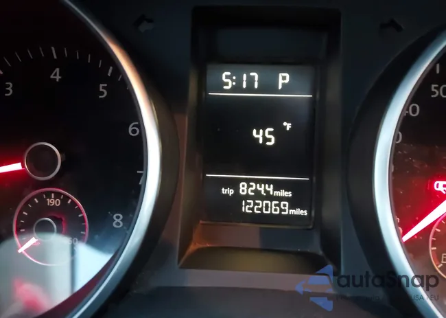 3VWKZ7AJ1AM653320: 43987889