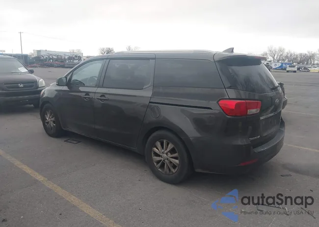 KNDMB5C10F6036774: 43987947