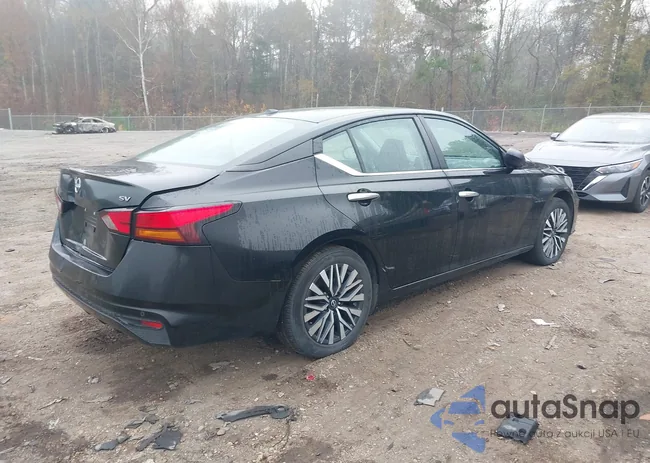 1N4BL4DV6RN384563: 43987986