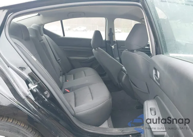 1N4BL4DV6RN384563: 43987986