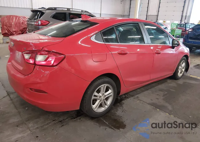 1G1BE5SM2J7241311: 43988036