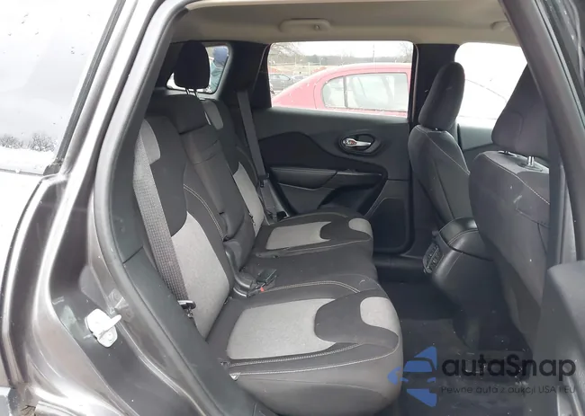 1C4PJLAB9GW346424: 43988057