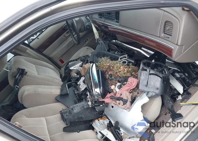 2MEFM74W83X642573: 43988062