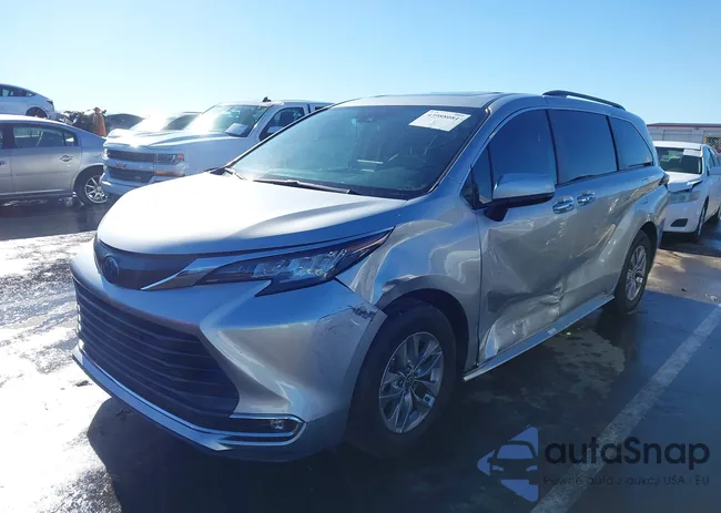 5TDYRKEC2NS118823: 43988081