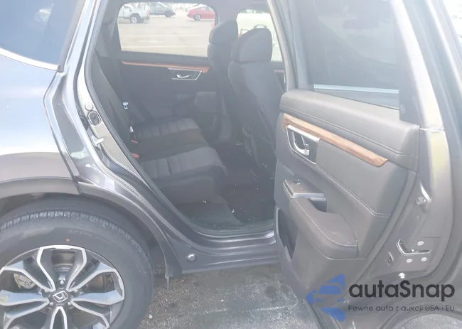 5J6RW1H52ML006389: 43988086