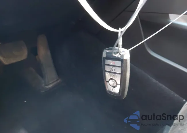 1FMSK7FH1MGB51317: 43988100