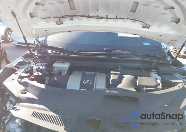 2T2BGMCA9JC028043: 43988232