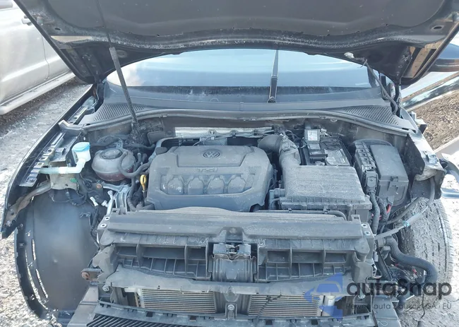 3VV2B7AX5JM095016: 43988240