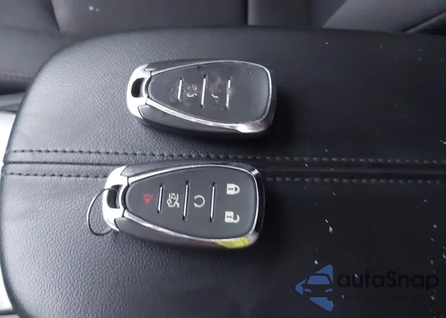 1G1ZE5ST6GF324650: 43987293