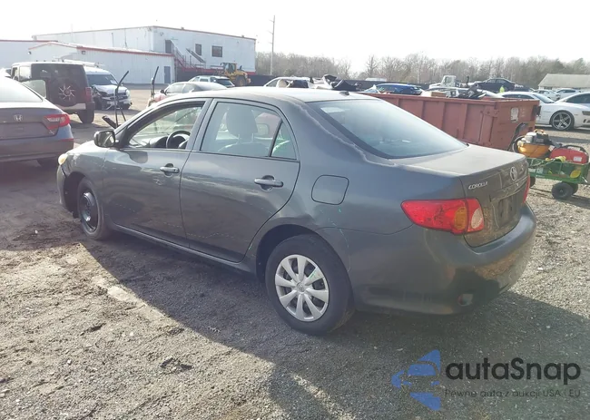 2T1BU4EE7AC243739: 43987321