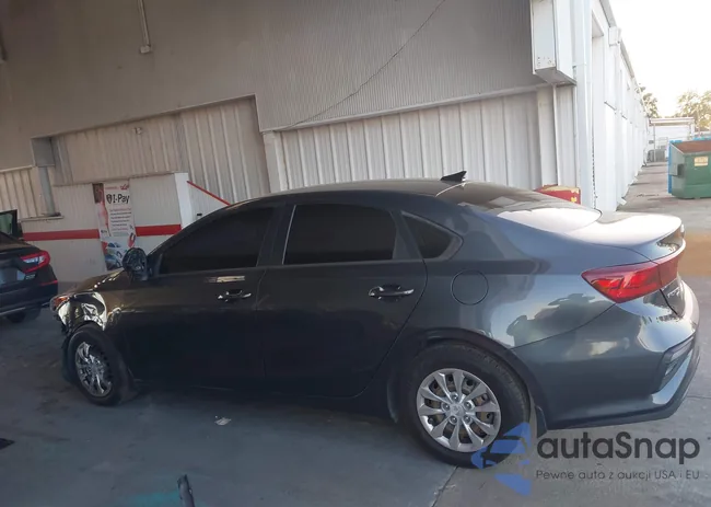 3KPF24AD2ME314937: 43987393