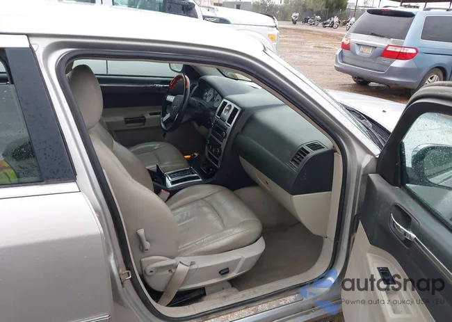 2C3JA63H85H170880: 43987422