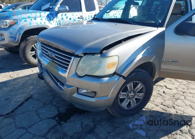 1FMEU63E58UA42054: 43987488