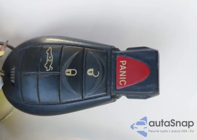 1C3CDFBB6GD720641: 43987494