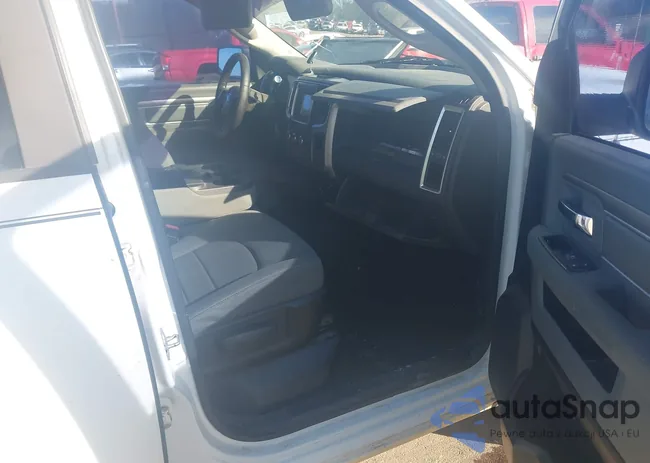 1C6RR6GP2DS604072: 43987499