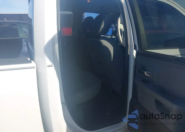 1C6RR6GP2DS604072: 43987499