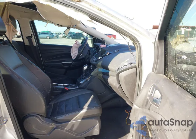 1FMCU9J93EUD44534: 43987552