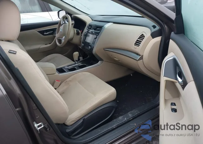 1N4AL3AP6FC164651: 43988778