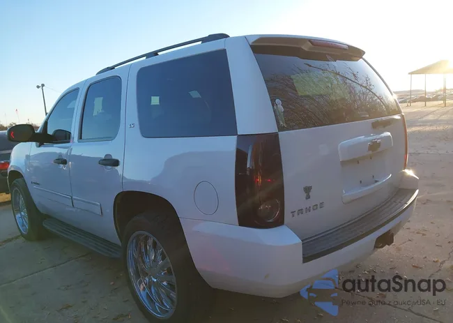 1GNFC13C69R238271: 43988788