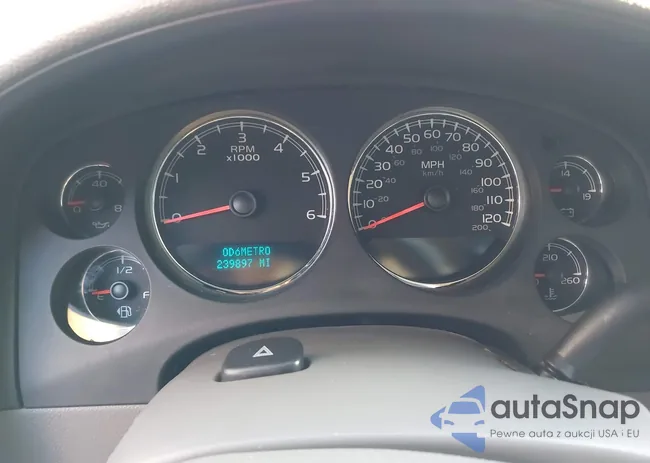 1GNFC13C69R238271: 43988788