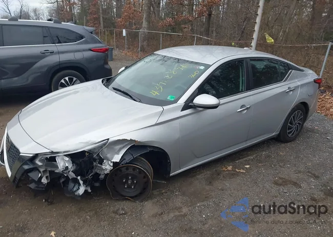 1N4BL4BV8LC211231: 43988896