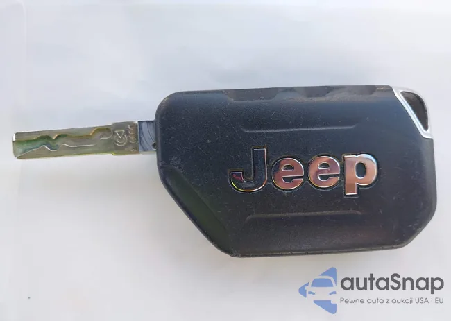 1C4HJXDG8KW583627: 43988939