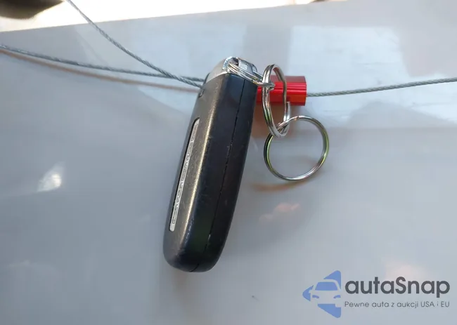 2C3CDXBG4JH278907: 43988947