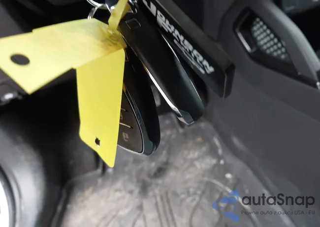 KL79MNSL7TB036340: 43989027