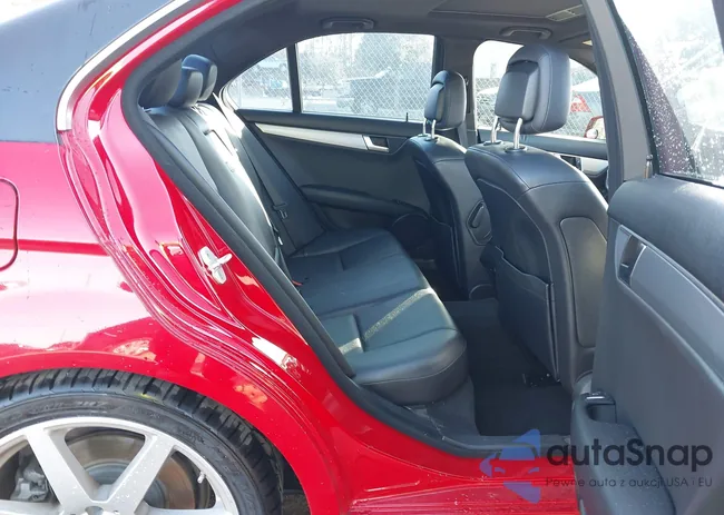 WDDGF8AB8EA948343: 43989128