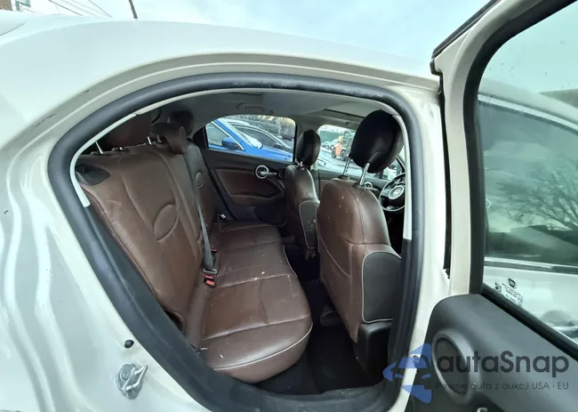 ZFBCFYDT7GP478760: 43989148