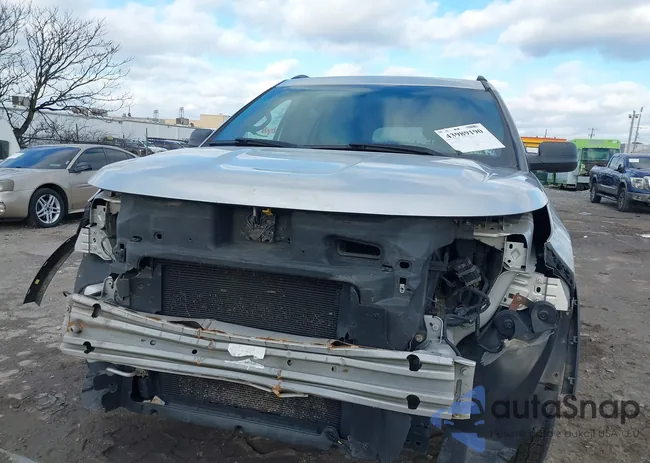 1FM5K8B83FGA98924: 43989190