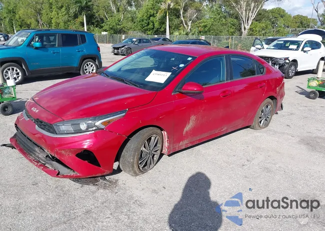 3KPF24AD0PE514428: 43989213