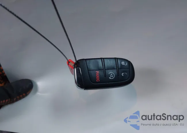 ZACCJBABXJPH12520: 43989217