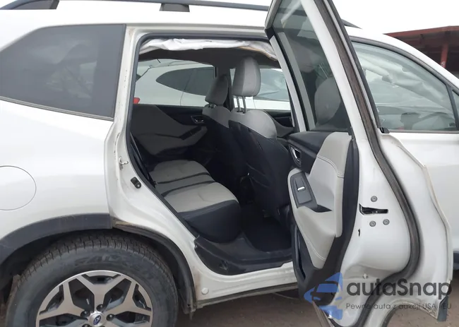 JF2SKAGC6KH483931: 43989264