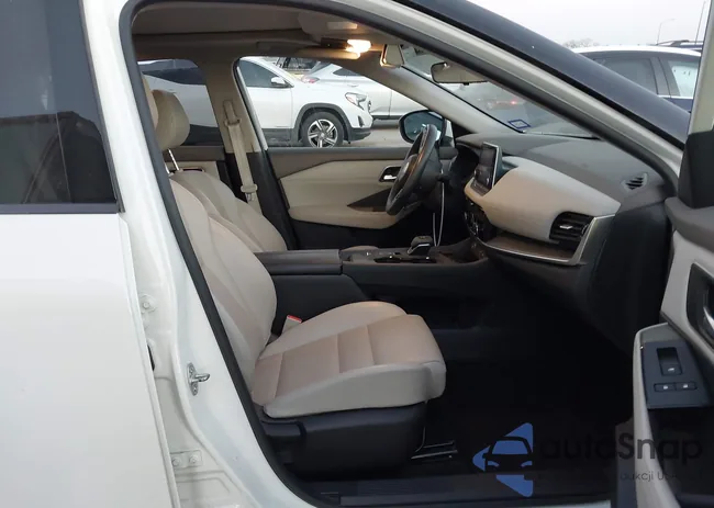 JN8AT3BAXMW019780: 43989275