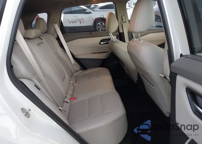 JN8AT3BAXMW019780: 43989275