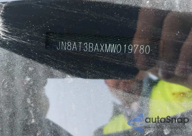 JN8AT3BAXMW019780: 43989275