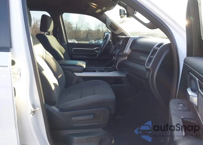 1C6SRFBT5KN511404: 43988463