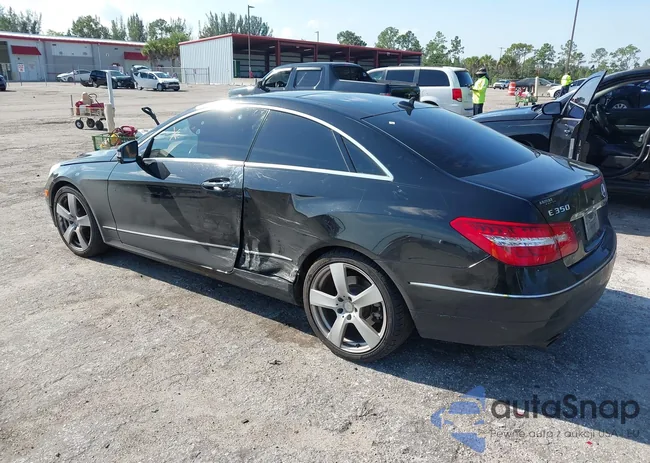 WDDKJ8JB6DF197320: 43988474