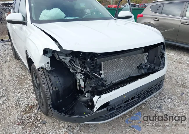 1V2JR2CA5RC621738: 43988480