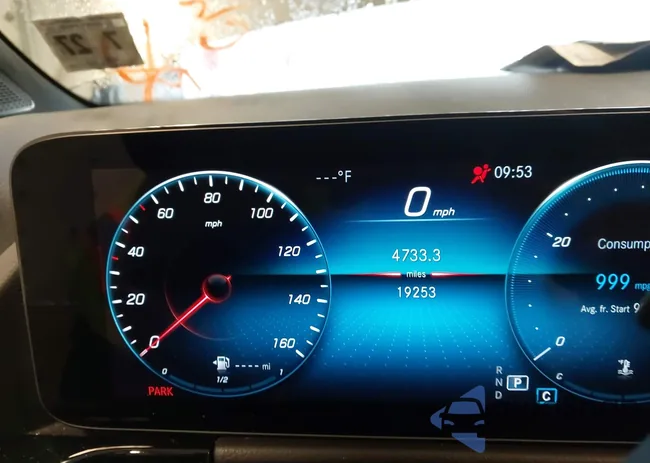 W1N4N4HB8NJ402827: 43988503