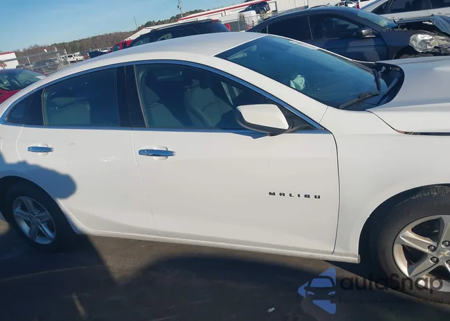 1G1ZC5ST2MF089438: 43988517