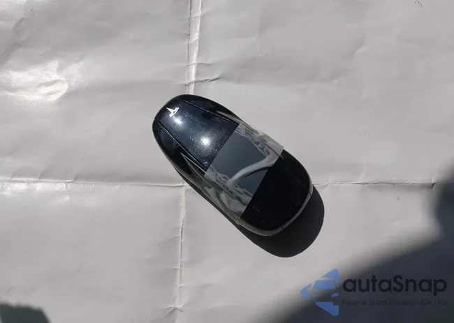 5YJSA1DPXDFP04586: 43988520