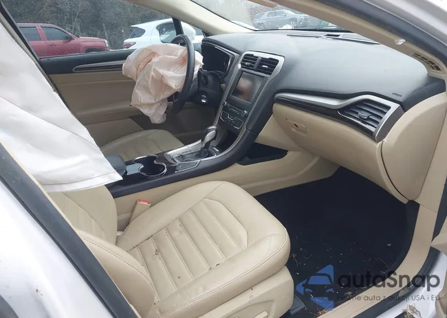 3FA6P0HDXGR311111: 43988560